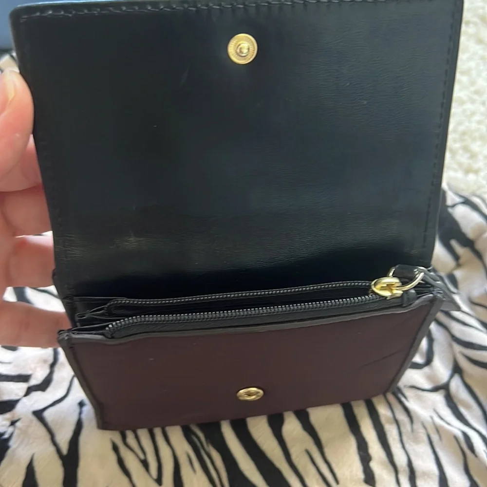 Kate Spade Wallet - Picture 4 of 5